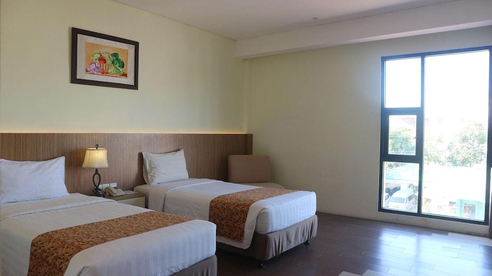 Golden Tulip Essential Belitung Hotel Tanjung Pandan Eksteriør billede